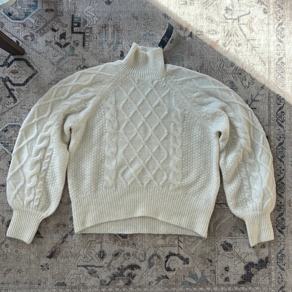 Abercrombie & Fitch cable knit mock neck sweater